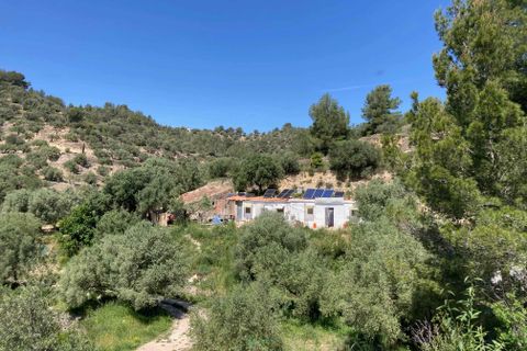 Landejendom i El Perello, Tarragona - foto 1